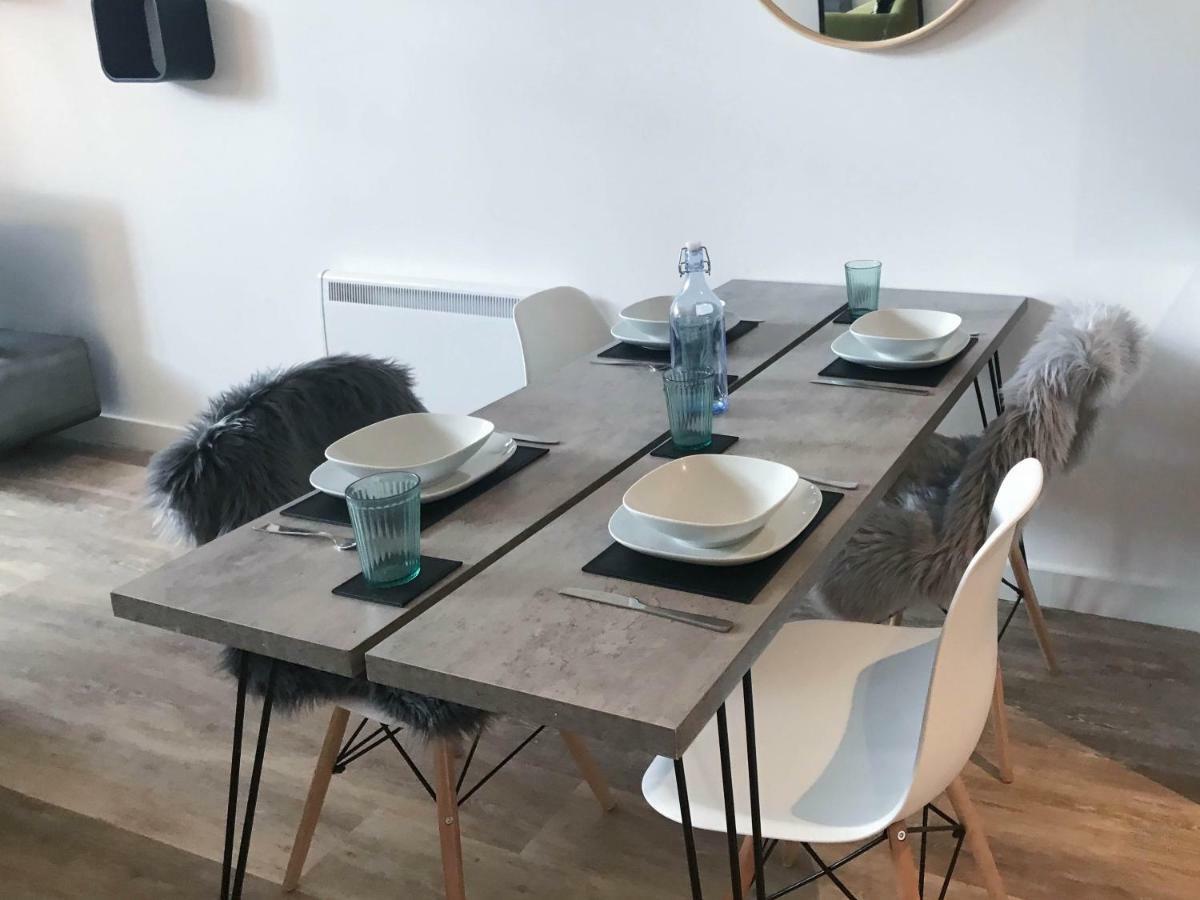 Luxury 1 Bed Apartment In City Centre With Parking Честер Екстер'єр фото